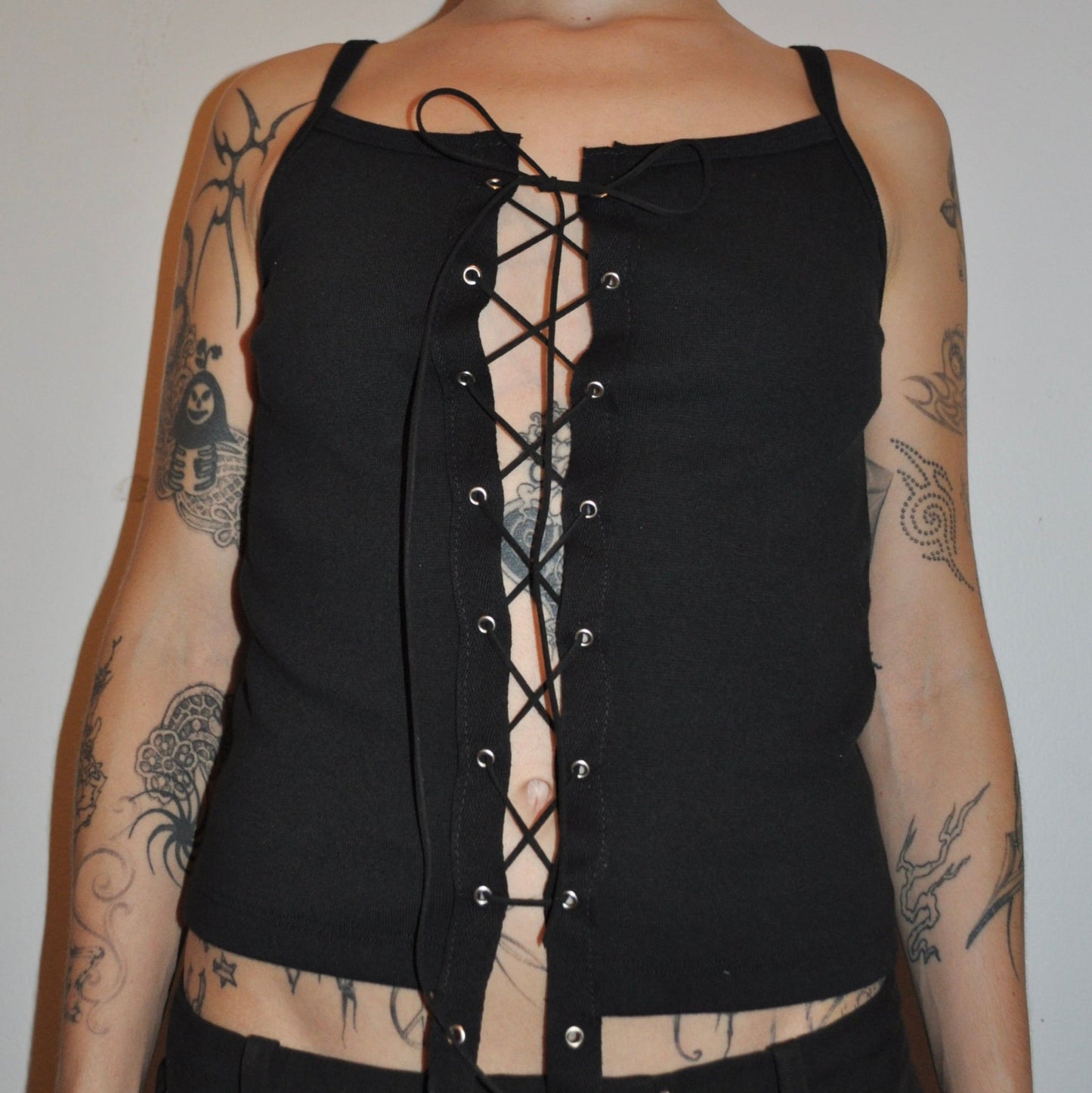 laced cami ~ black - play pretend