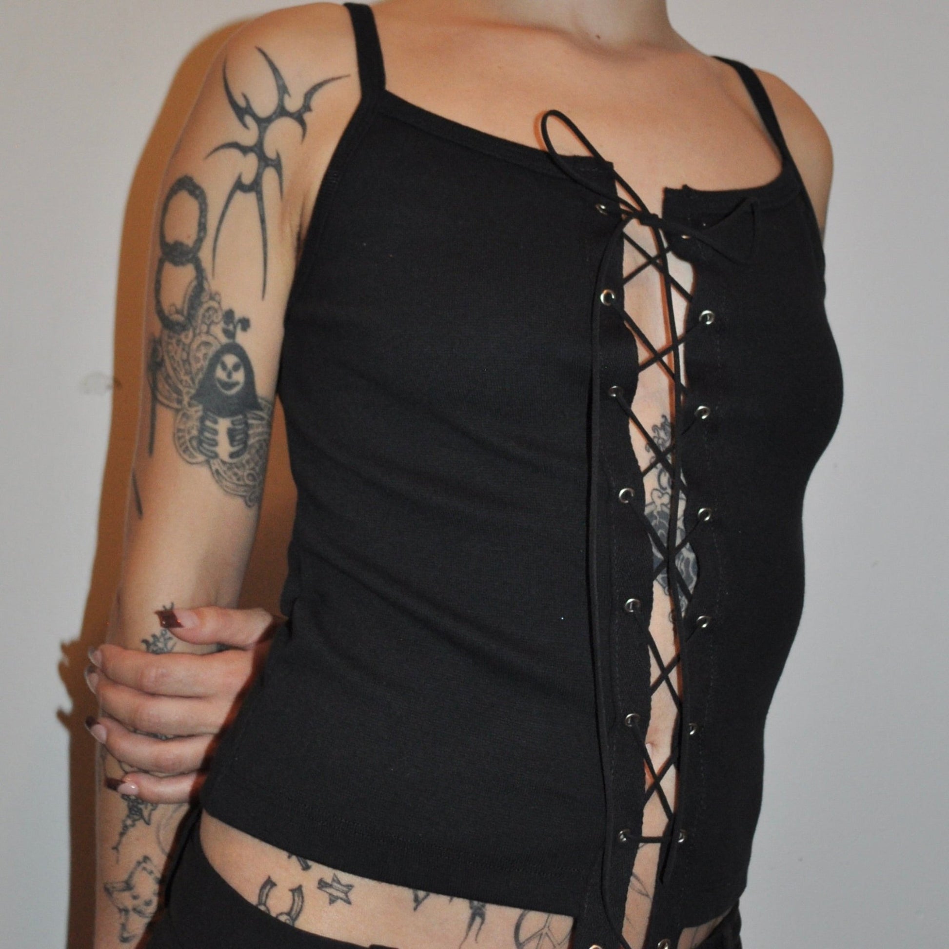 laced cami ~ black - play pretend